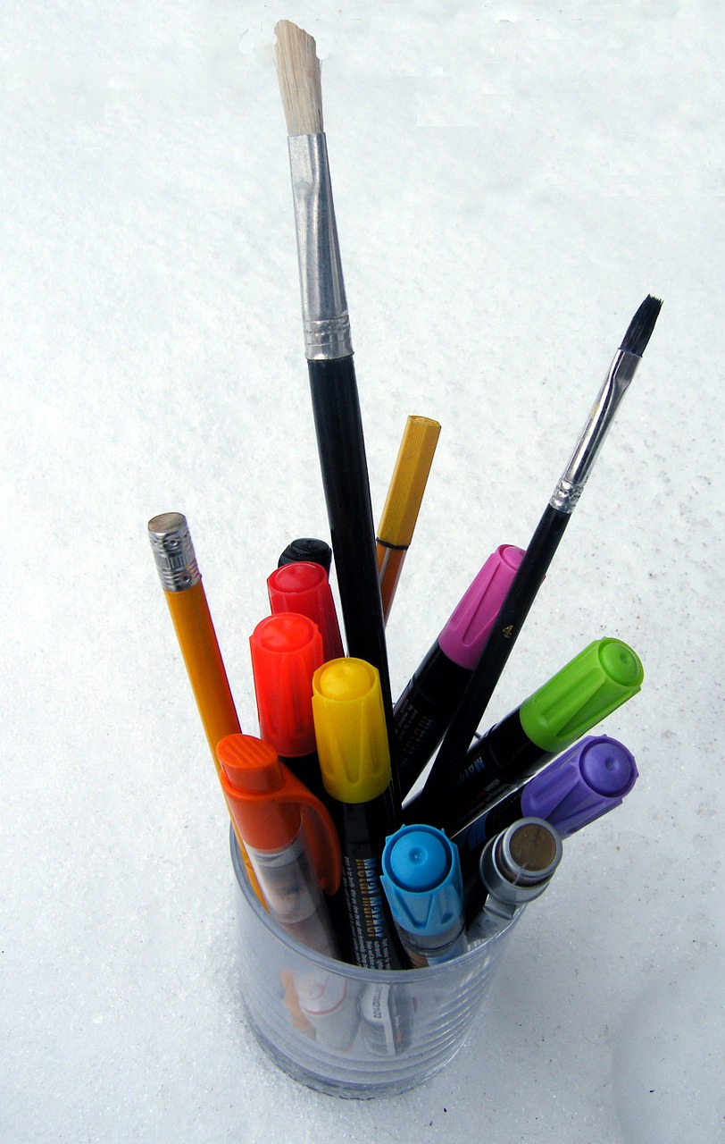 pens brush color free photo
