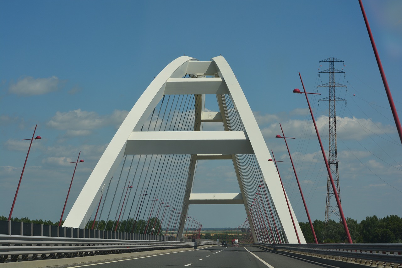 pentele bridge danube free photo