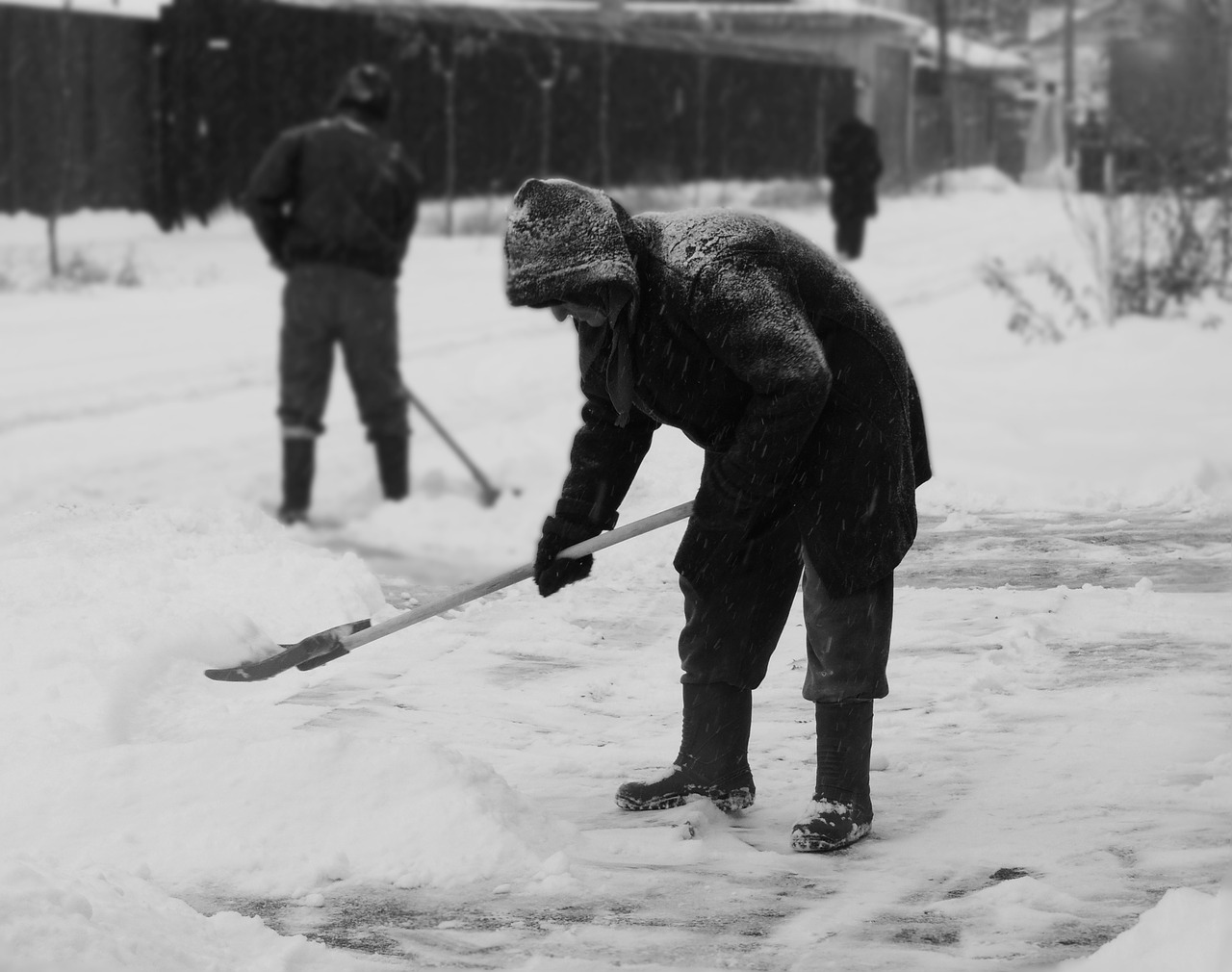 street people snow free photo