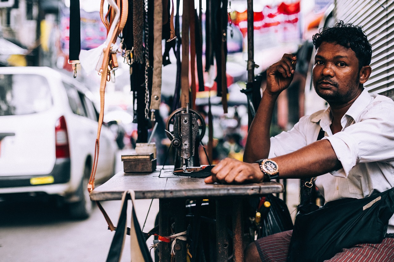 people man vendor free photo