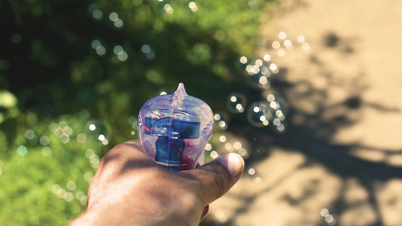 people hand bubbles free photo