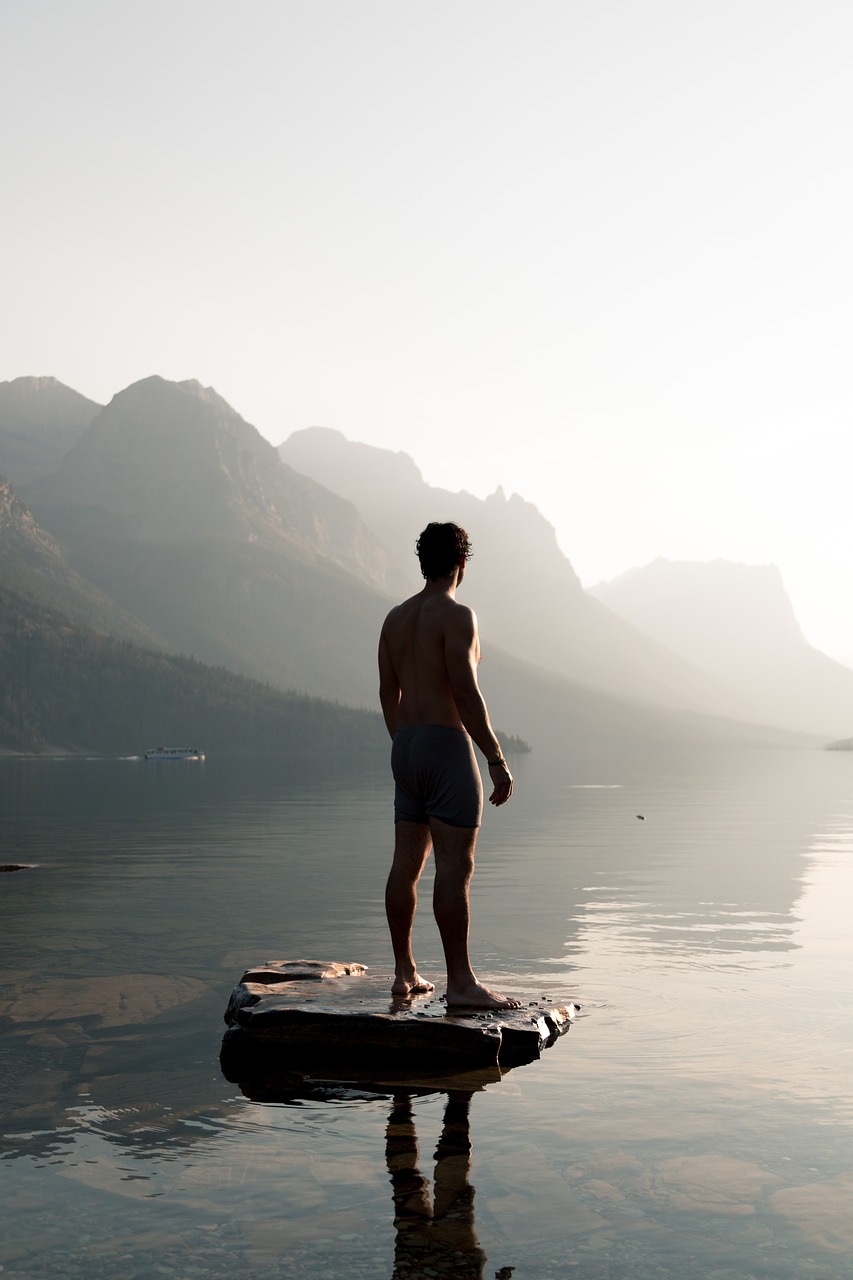 people guy swimming free photo