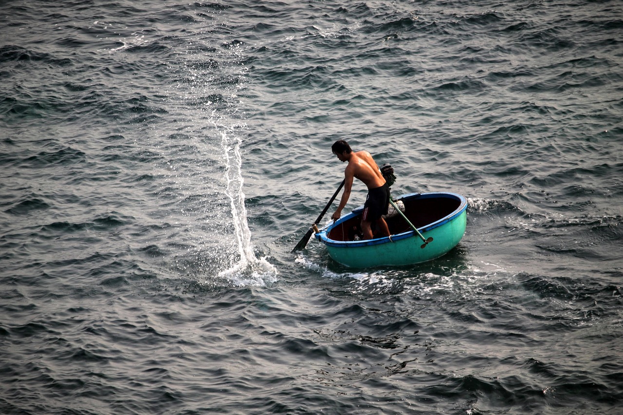 people man boat free photo