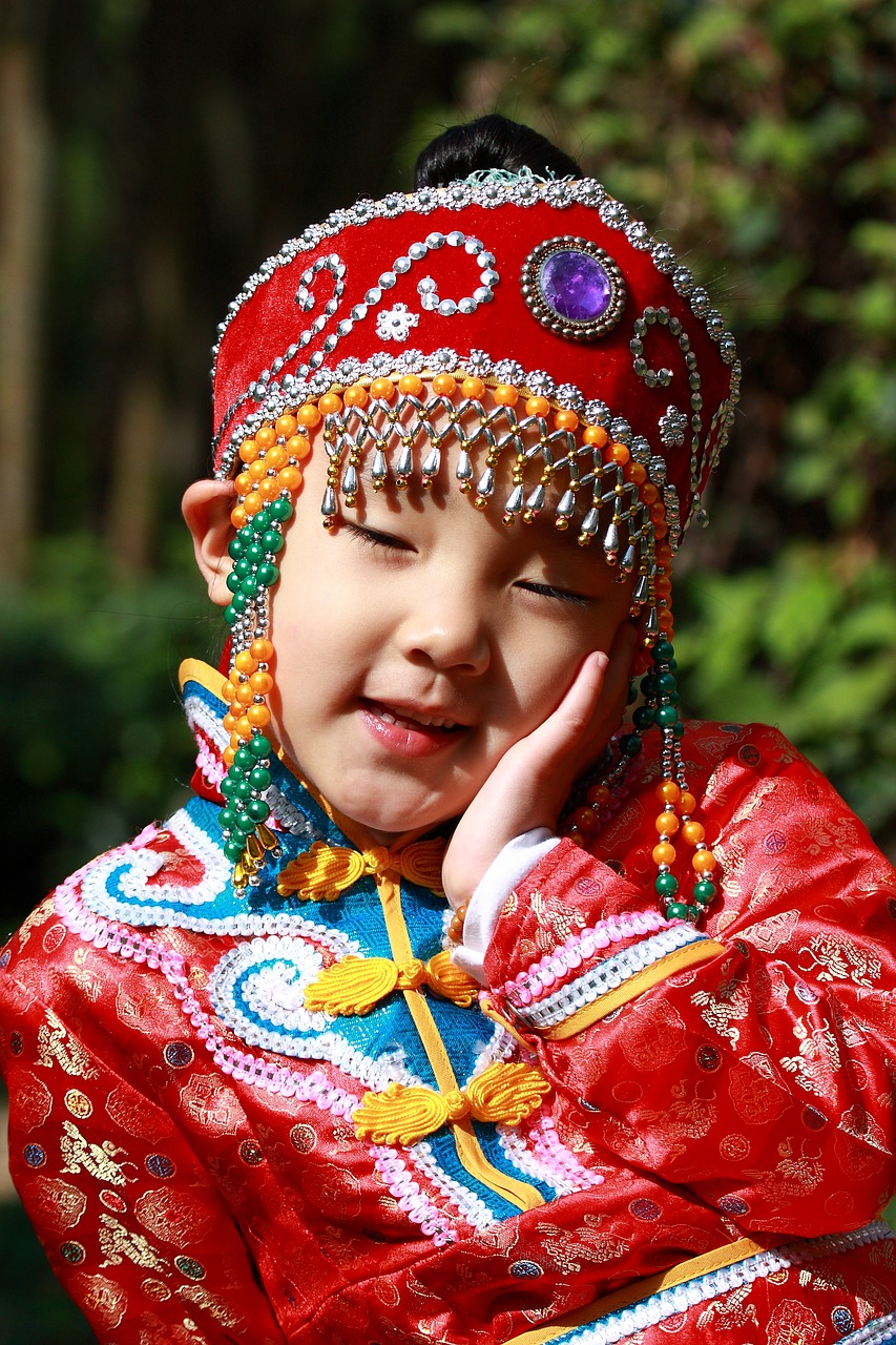 people traditional clothing free photo