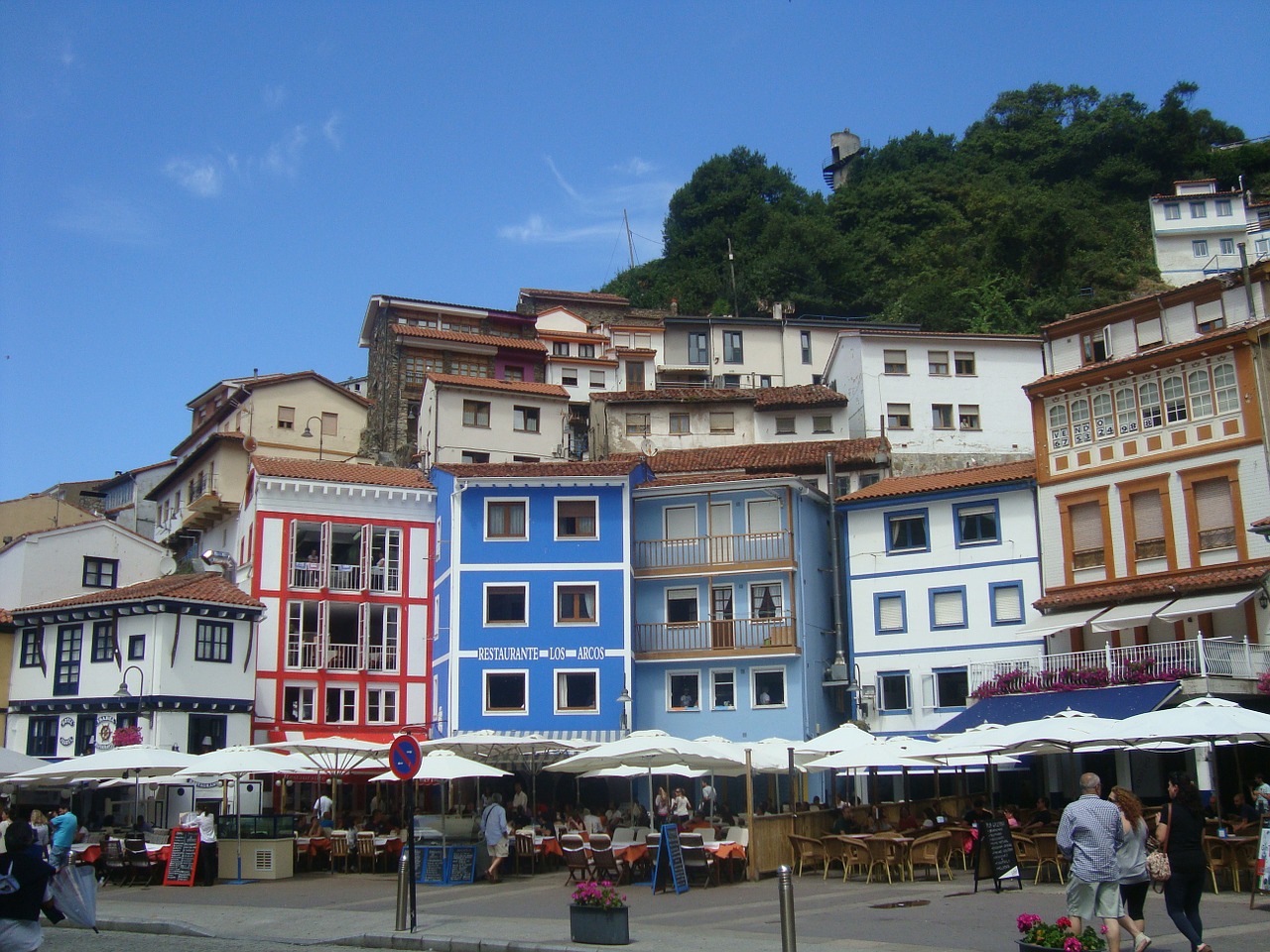 people asturias houses free photo