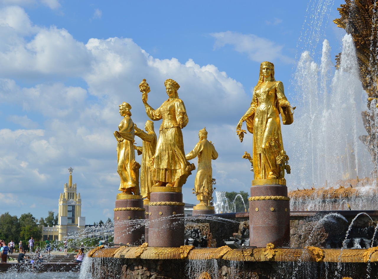 peoples' friendship fountain enea the ussr free photo