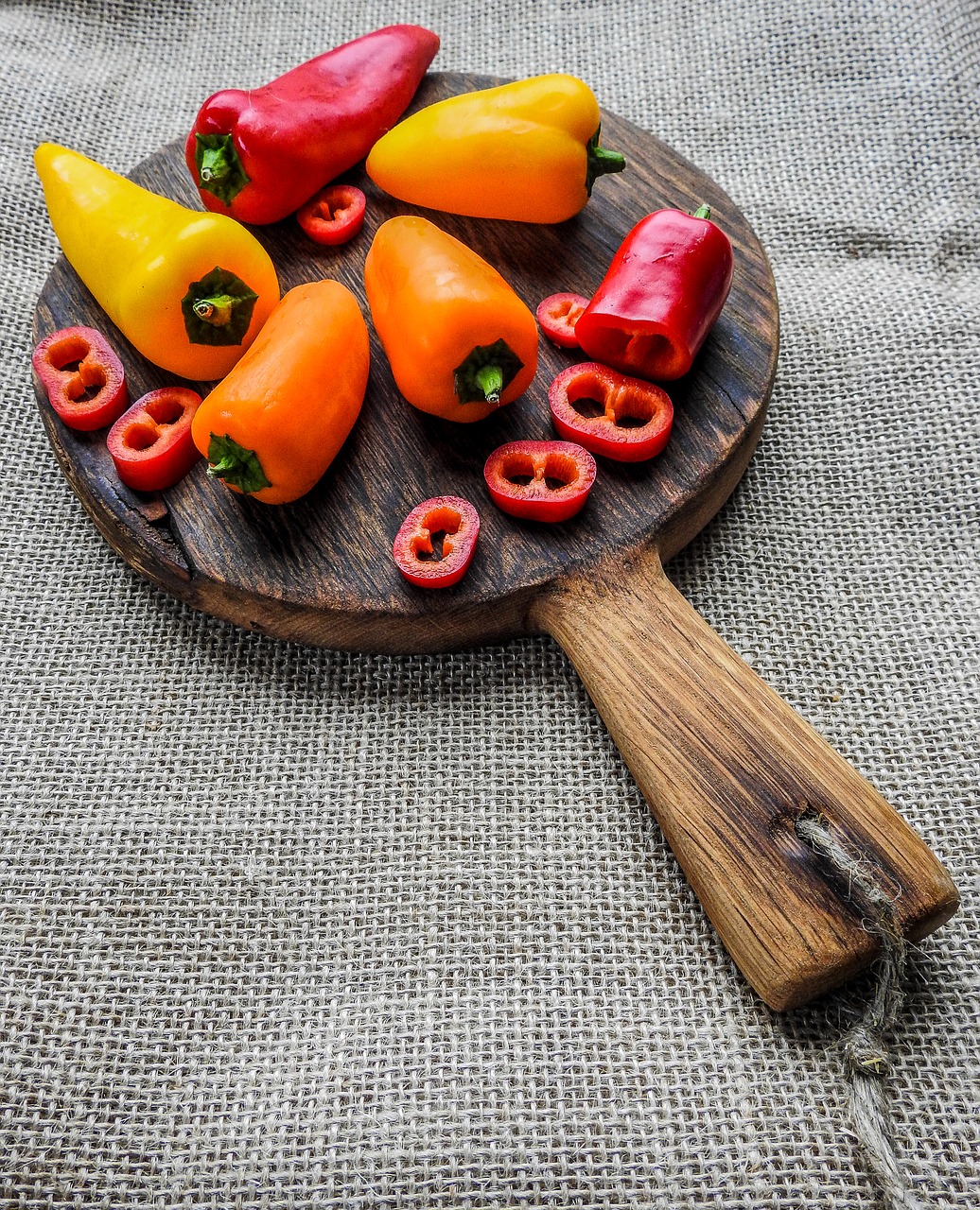 peppers vegetable ingredient free photo