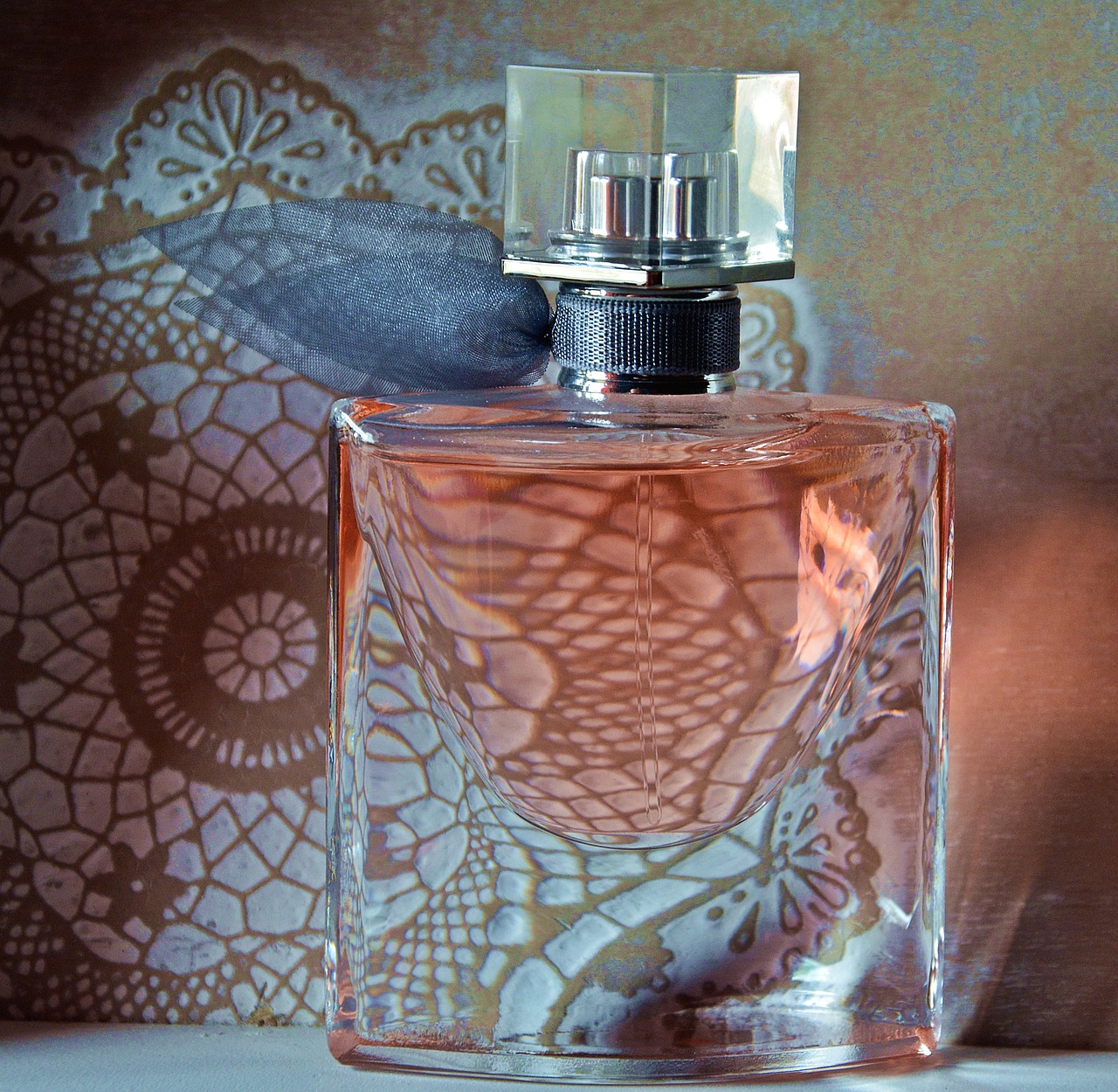 perfume scent glass free photo