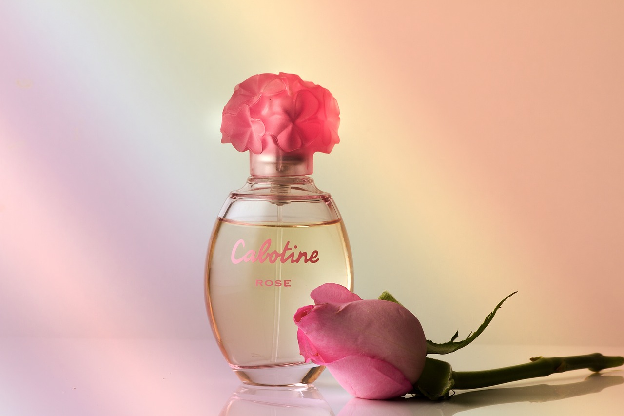 perfume fragrance rose free photo