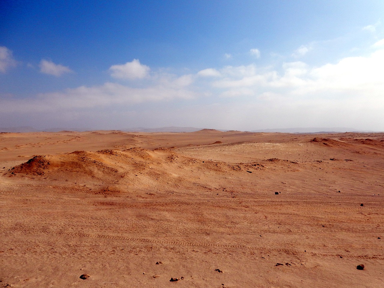 peru desert wheel sand free photo
