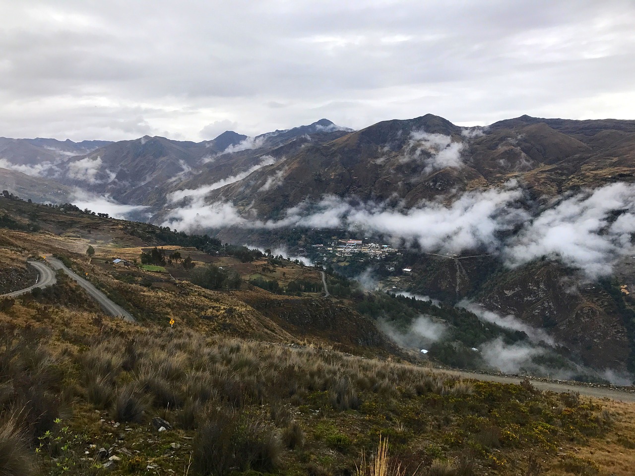 peru  mountains  cloud free photo