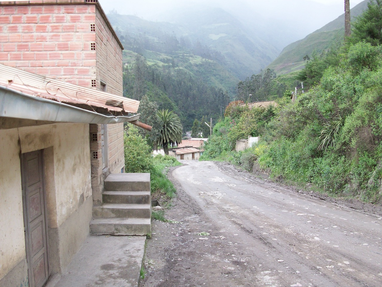 peru people cloudy free photo