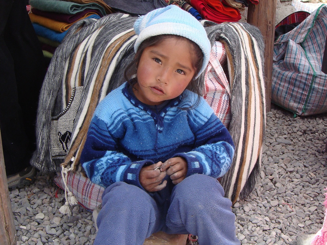 peru girl child free photo