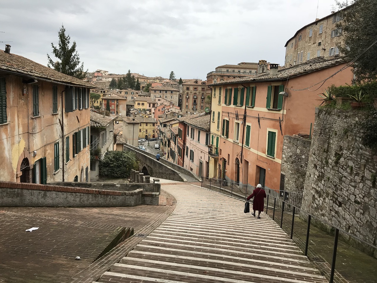 perugia  stairs  umbria free photo