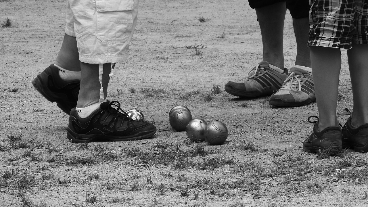 pétanque france traditional free photo