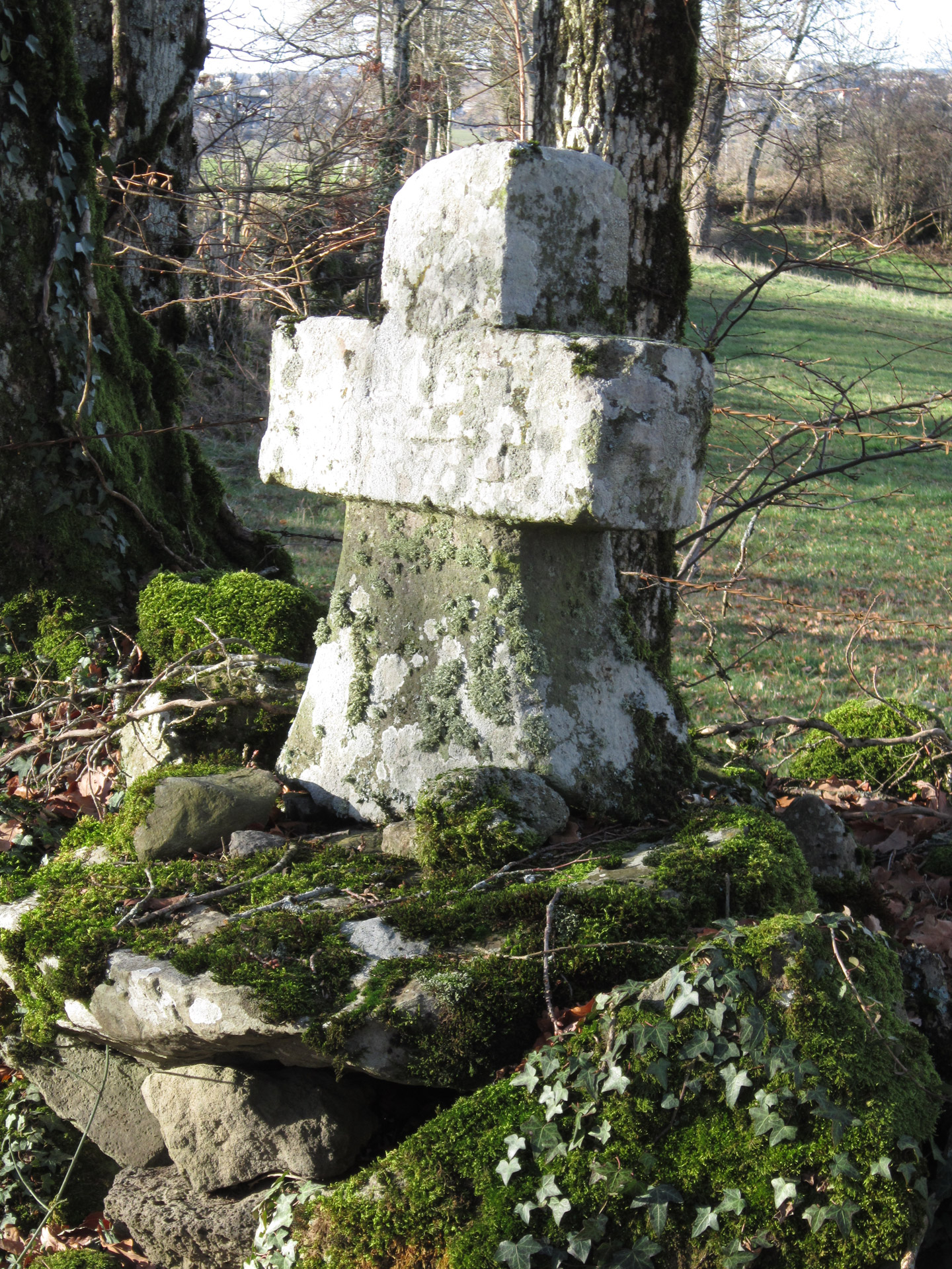 cross stone countryside free photo