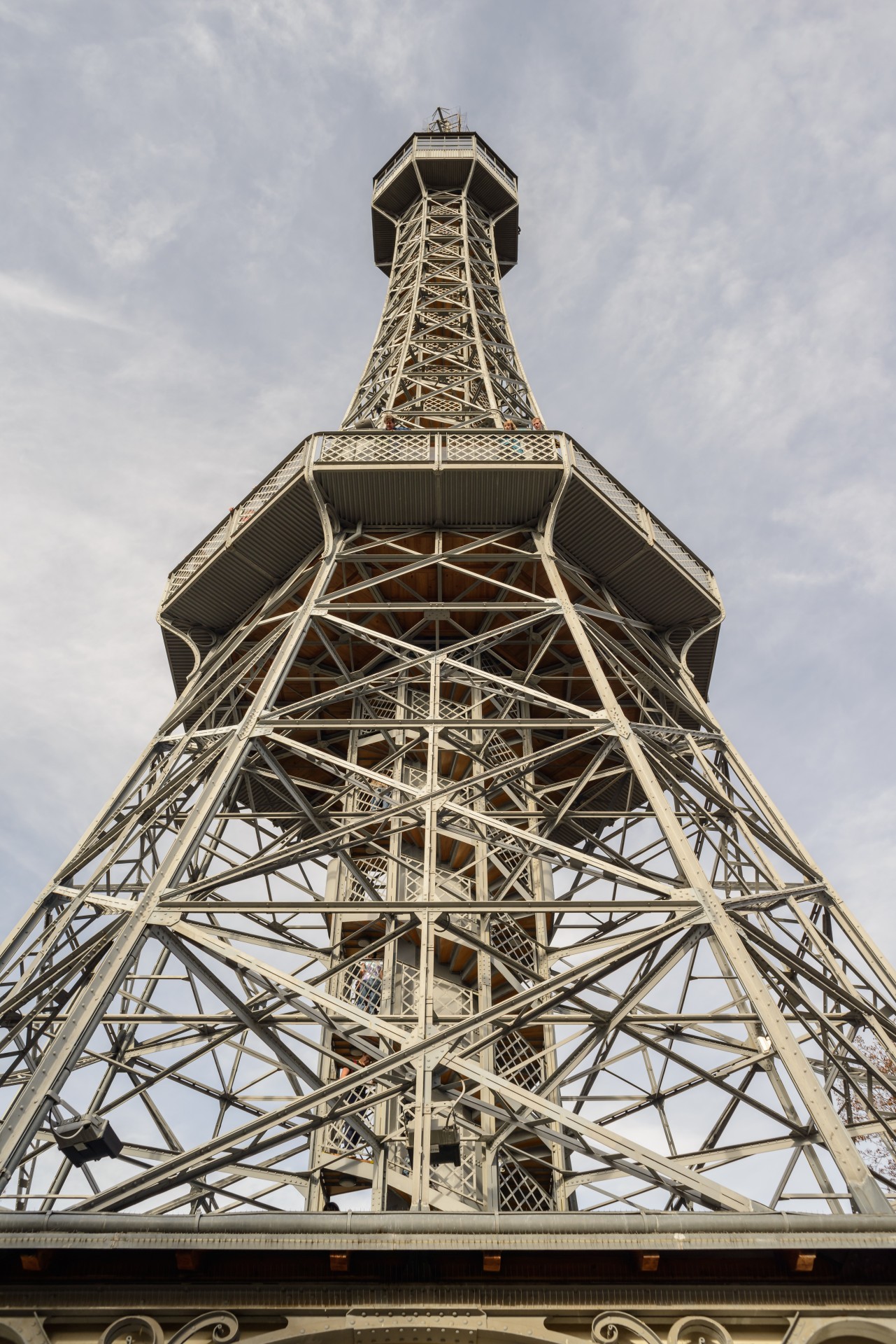 petrin petrin tower prague free photo