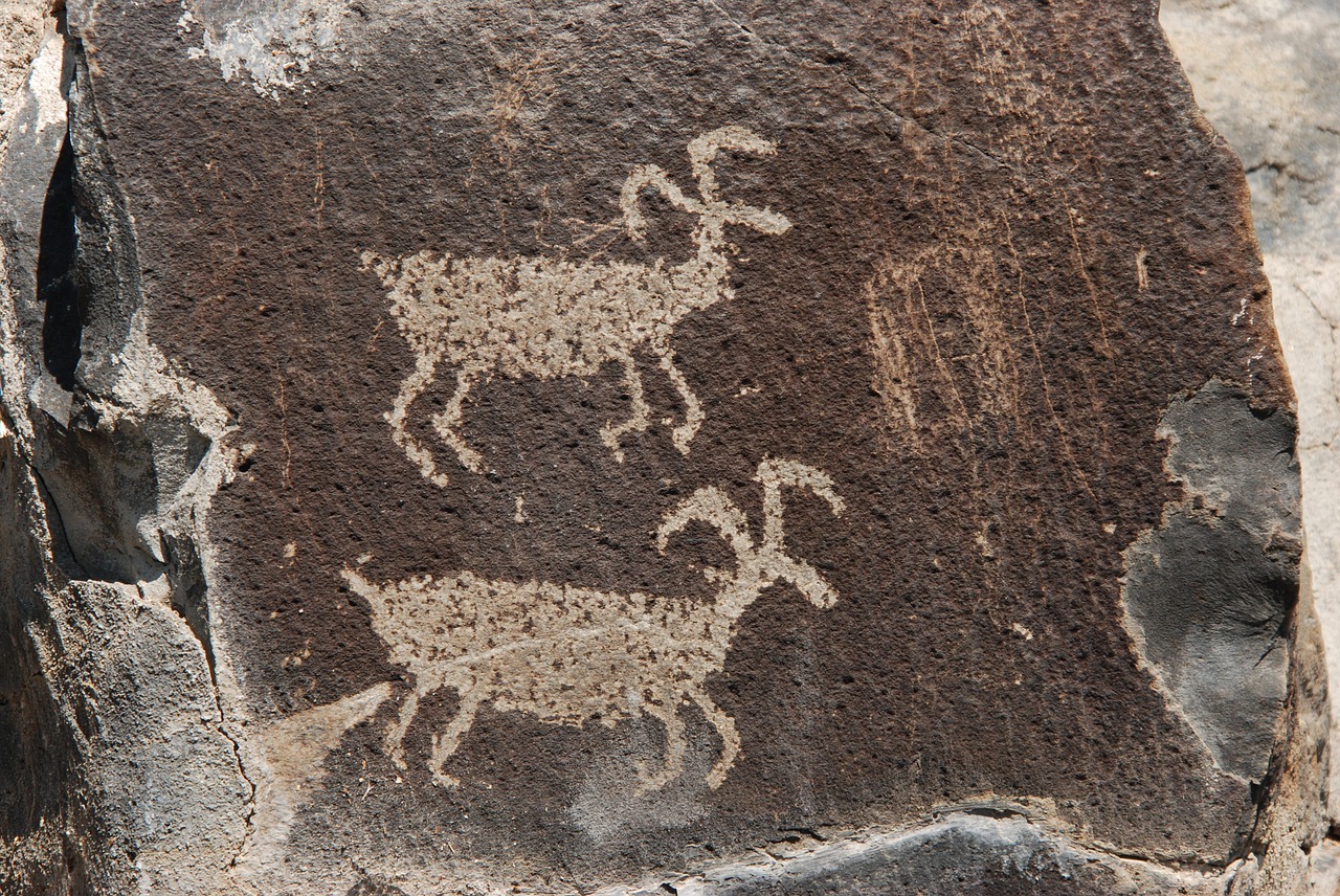petroglyph image scratches free photo
