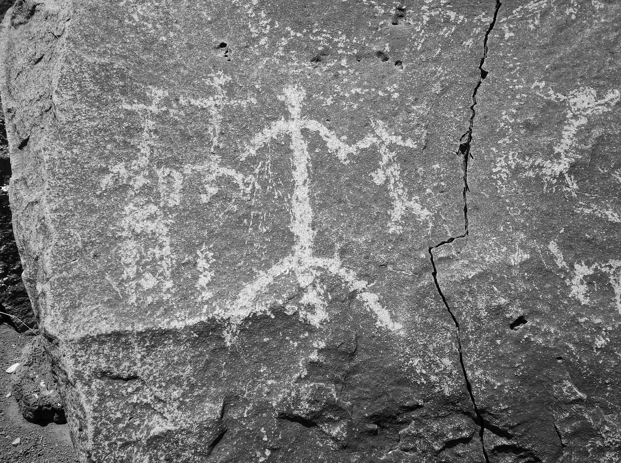 petroglyph native american flagstaff free photo