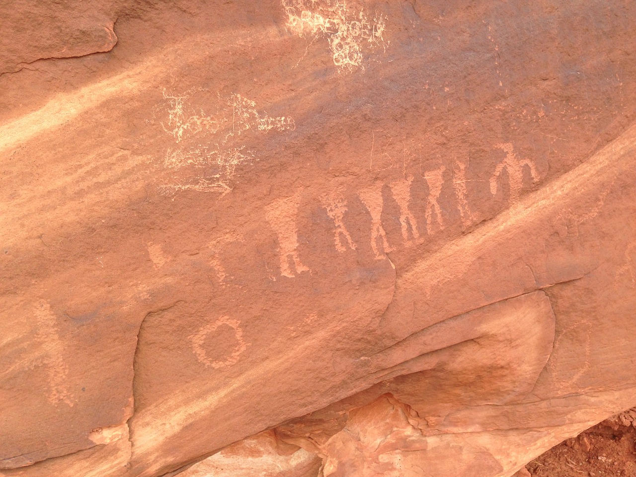 petroglyphs canyonlands utah free photo