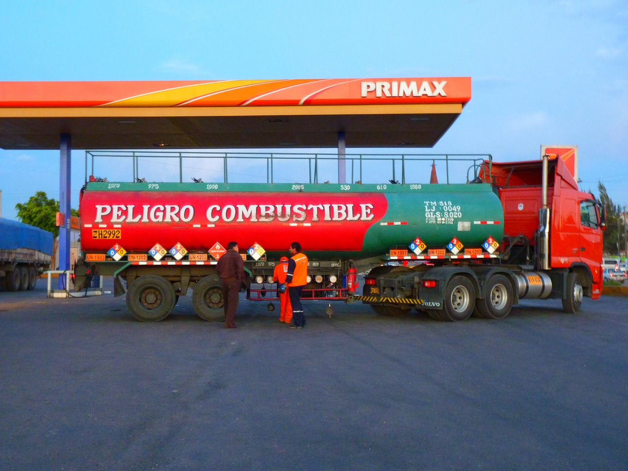 petrol stations truck vehicle free photo