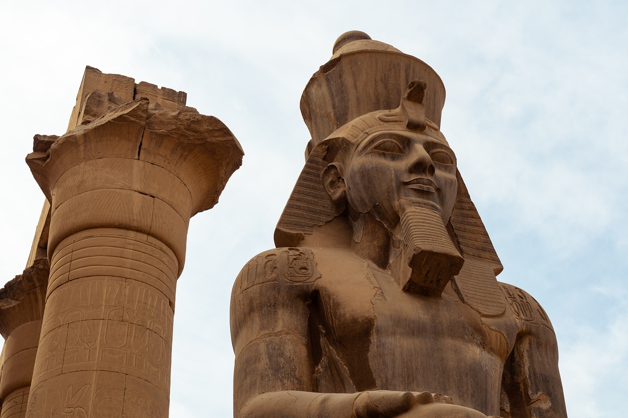 pharaoh  egypt  statue free photo