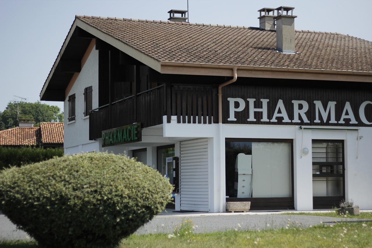 pharmacy chalet house free photo