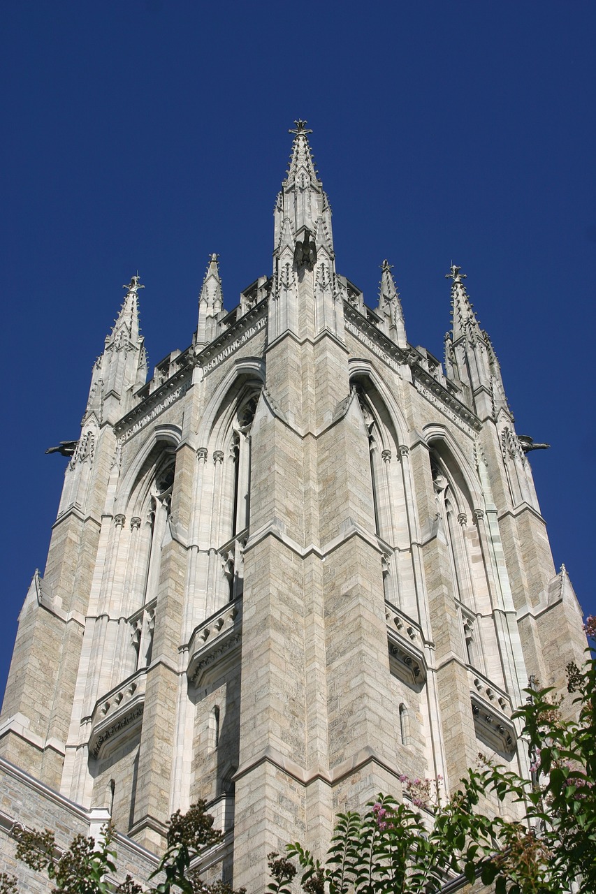 philadelphia cathedral presence free photo