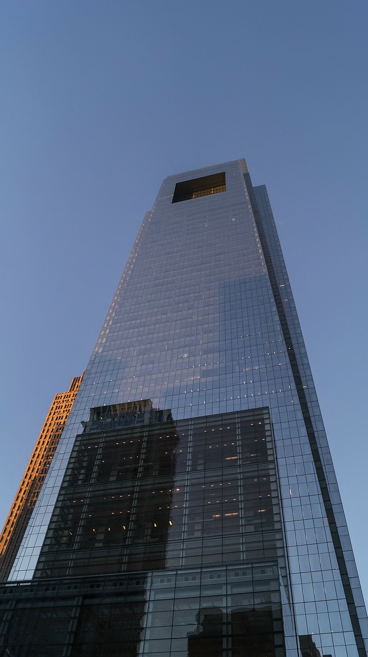 philadelphia comcast building skyscraper free photo