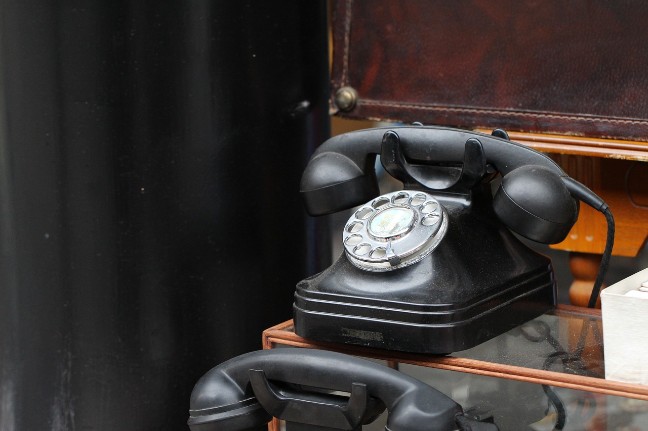 phone antique communication free photo