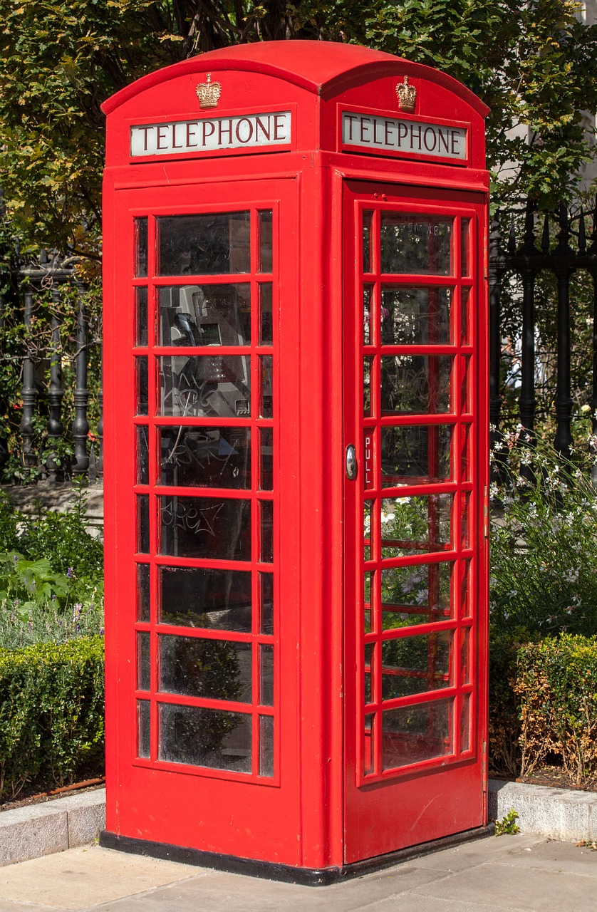 phone public phone red free photo