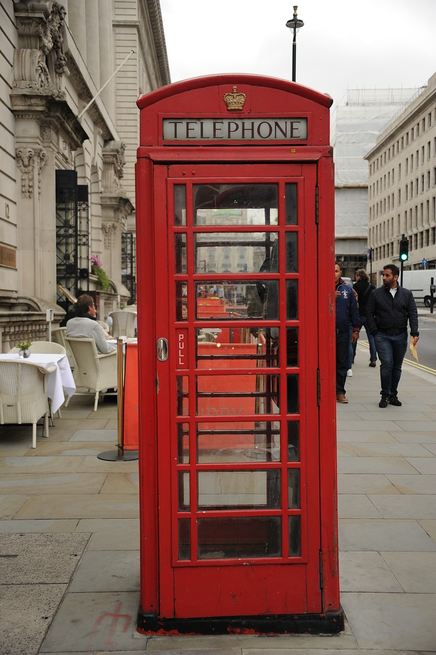 phone booth red telephone box england free photo
