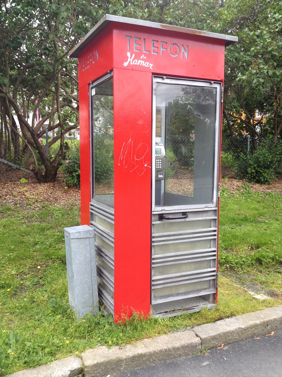 phone booth phone box free photo