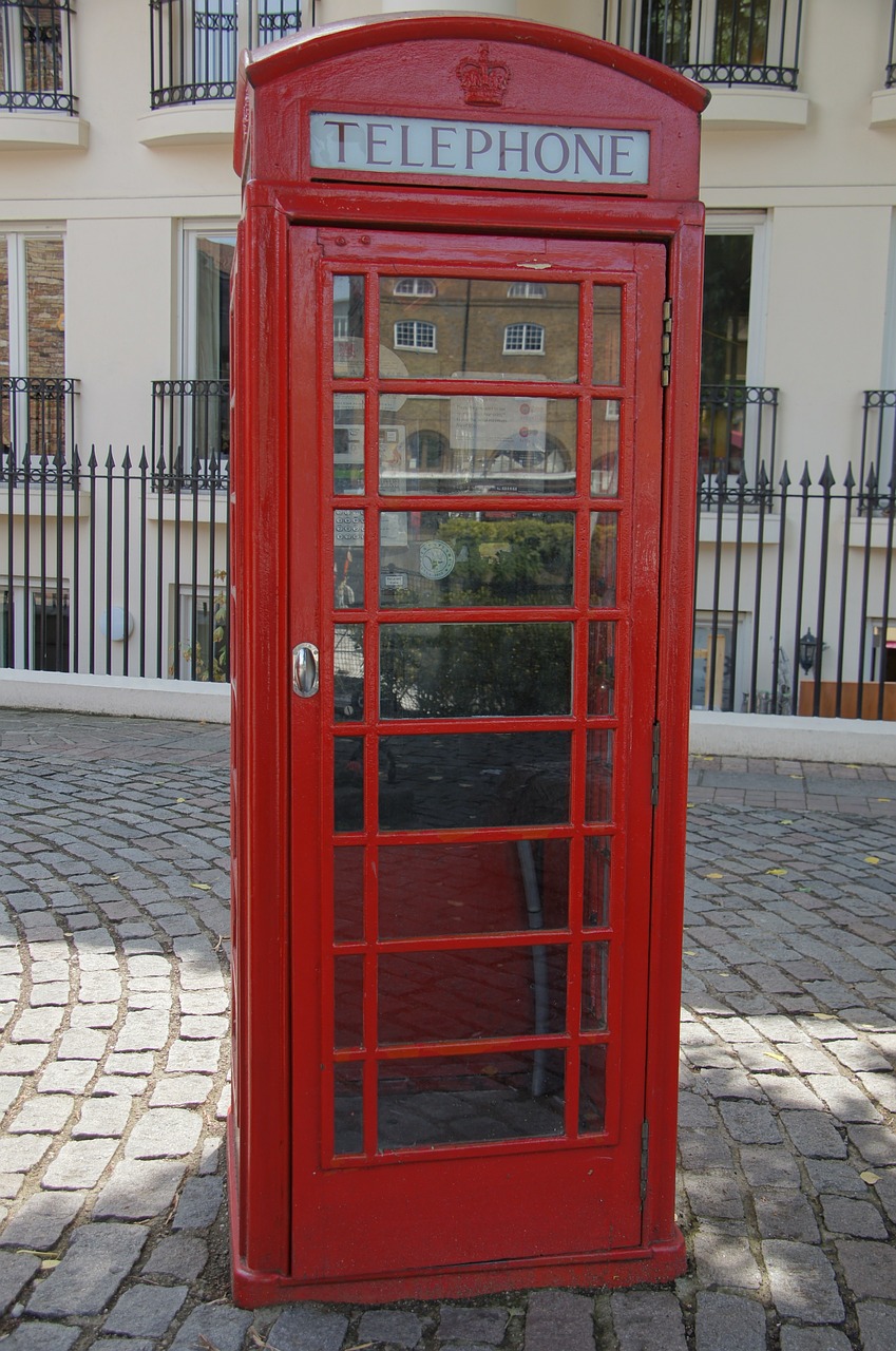 phone booth phone red free photo