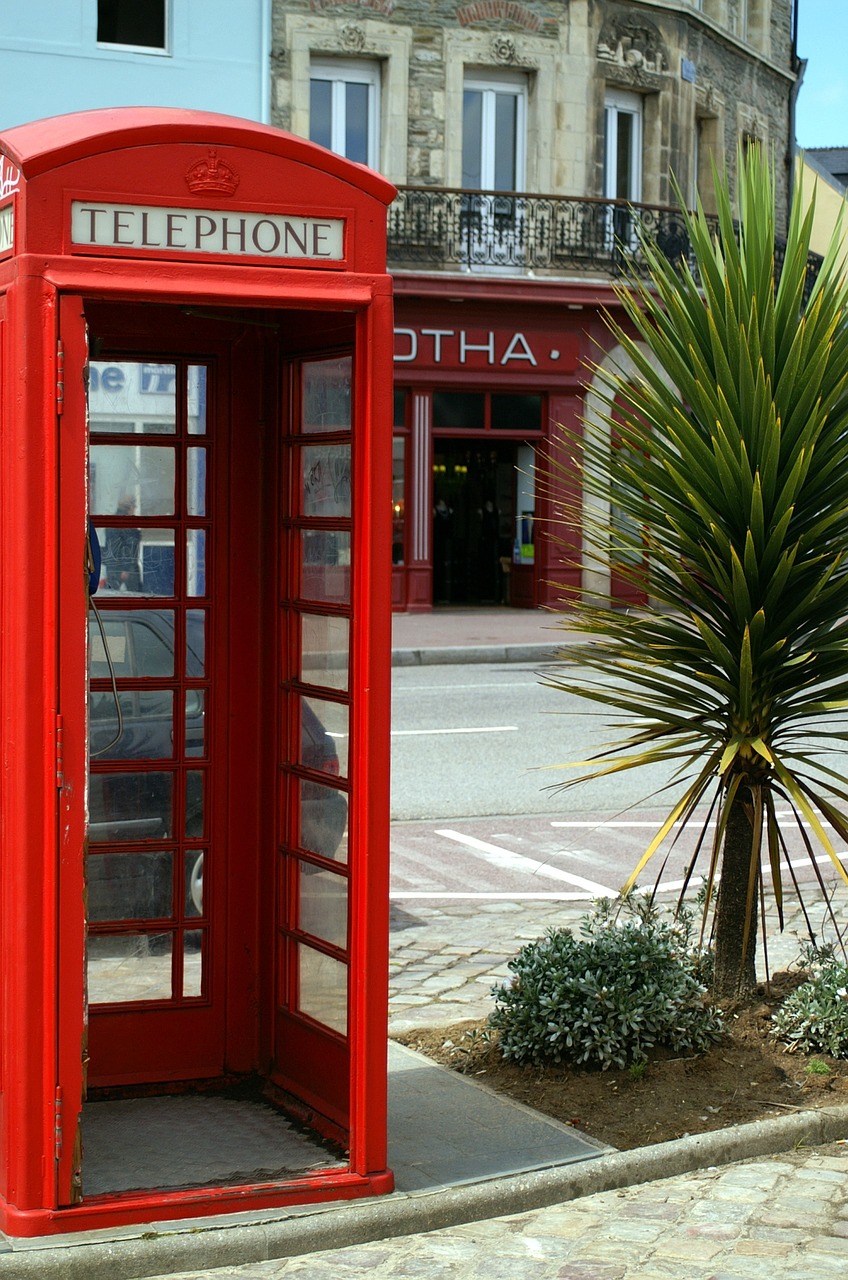 phone booth france cherbourg free photo