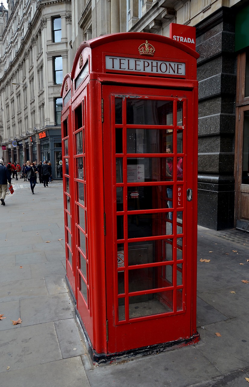 phone booth red london free photo