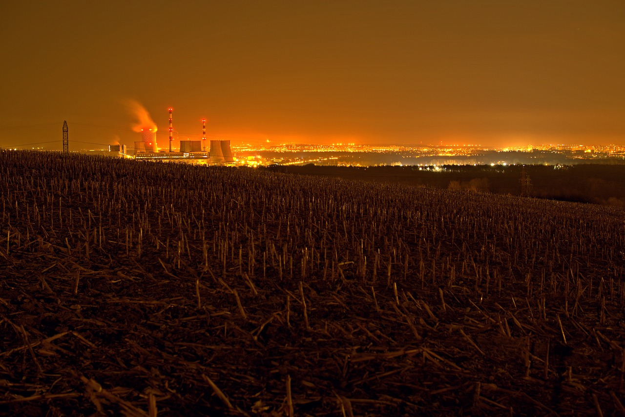 photo night  chimneys  power station free photo