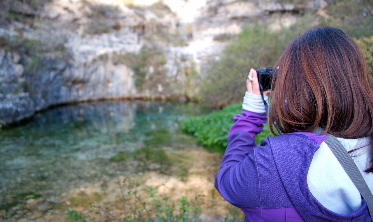 photographer nature women free photo