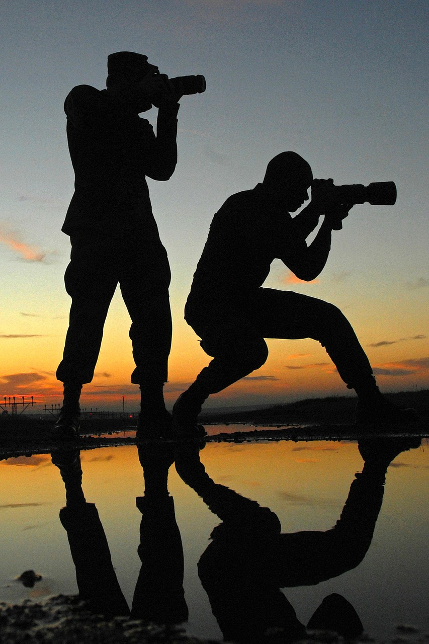 photographers silhouette reflection free photo