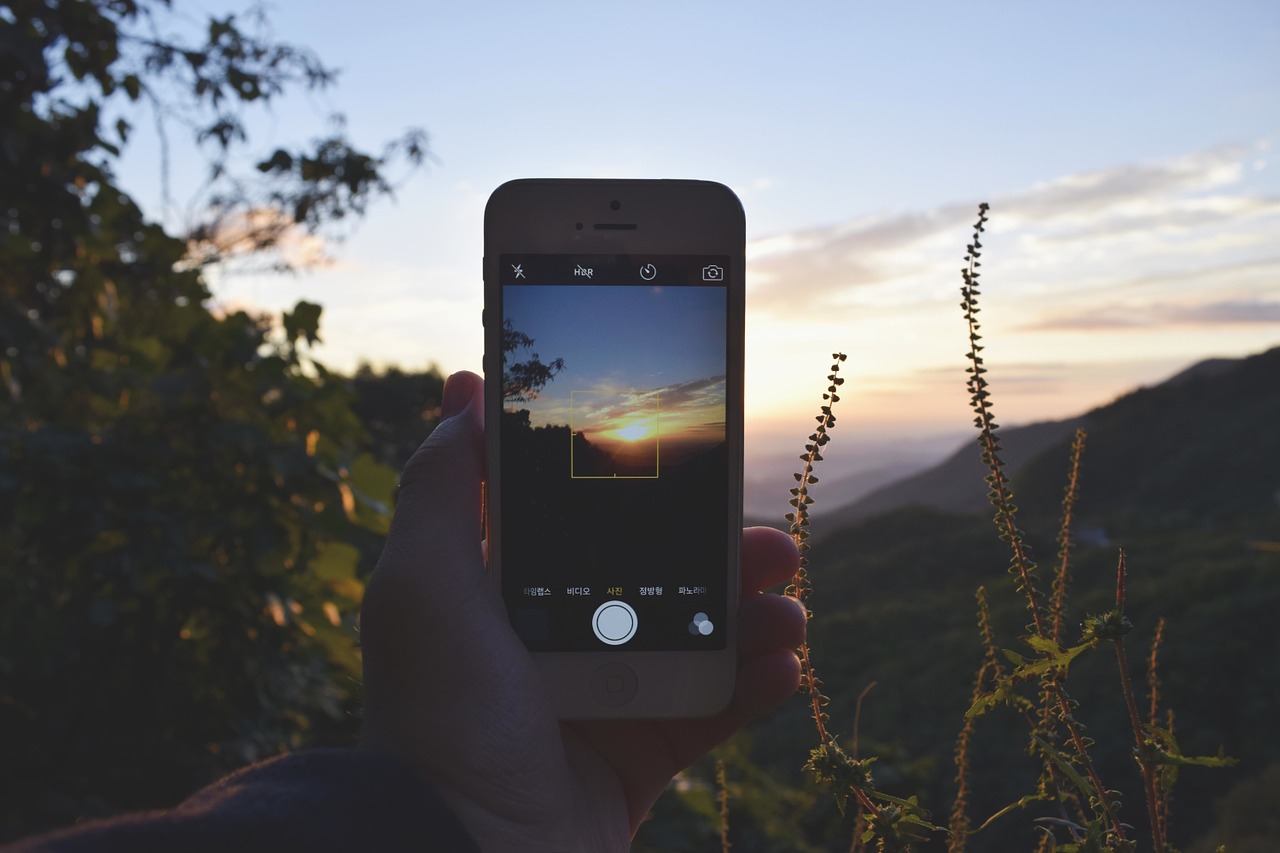 photography smartphone display free photo