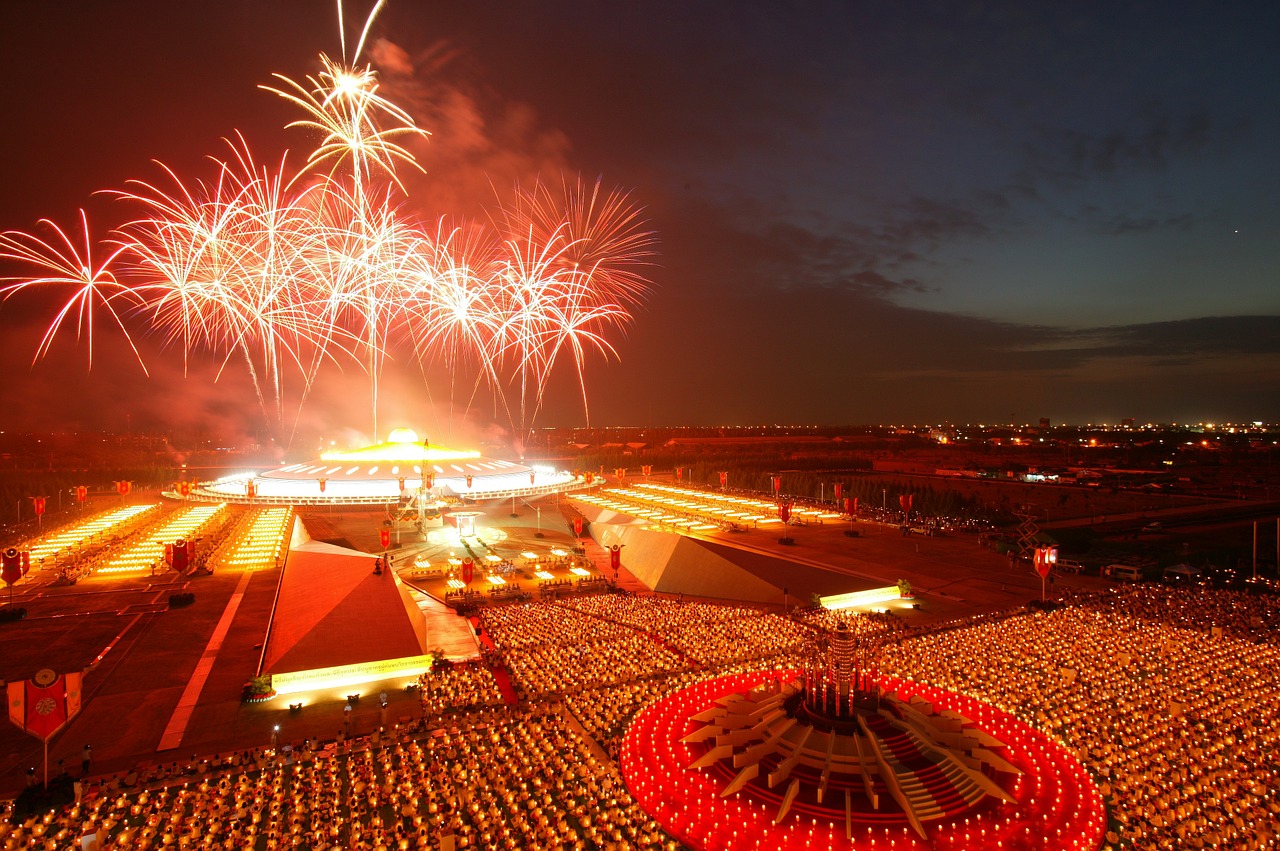 phra dhammakaya fireworks temple free photo