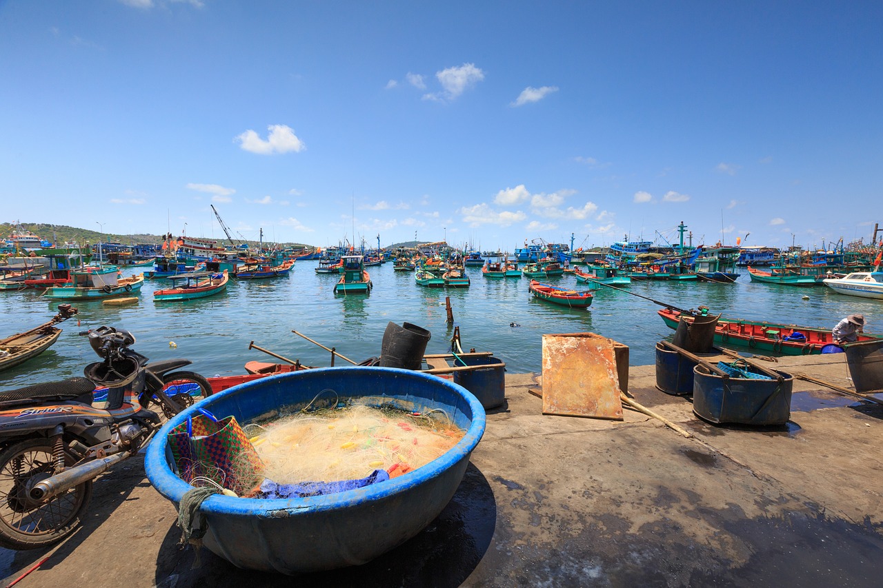 phu quoc island the fishermen fishing boat free photo