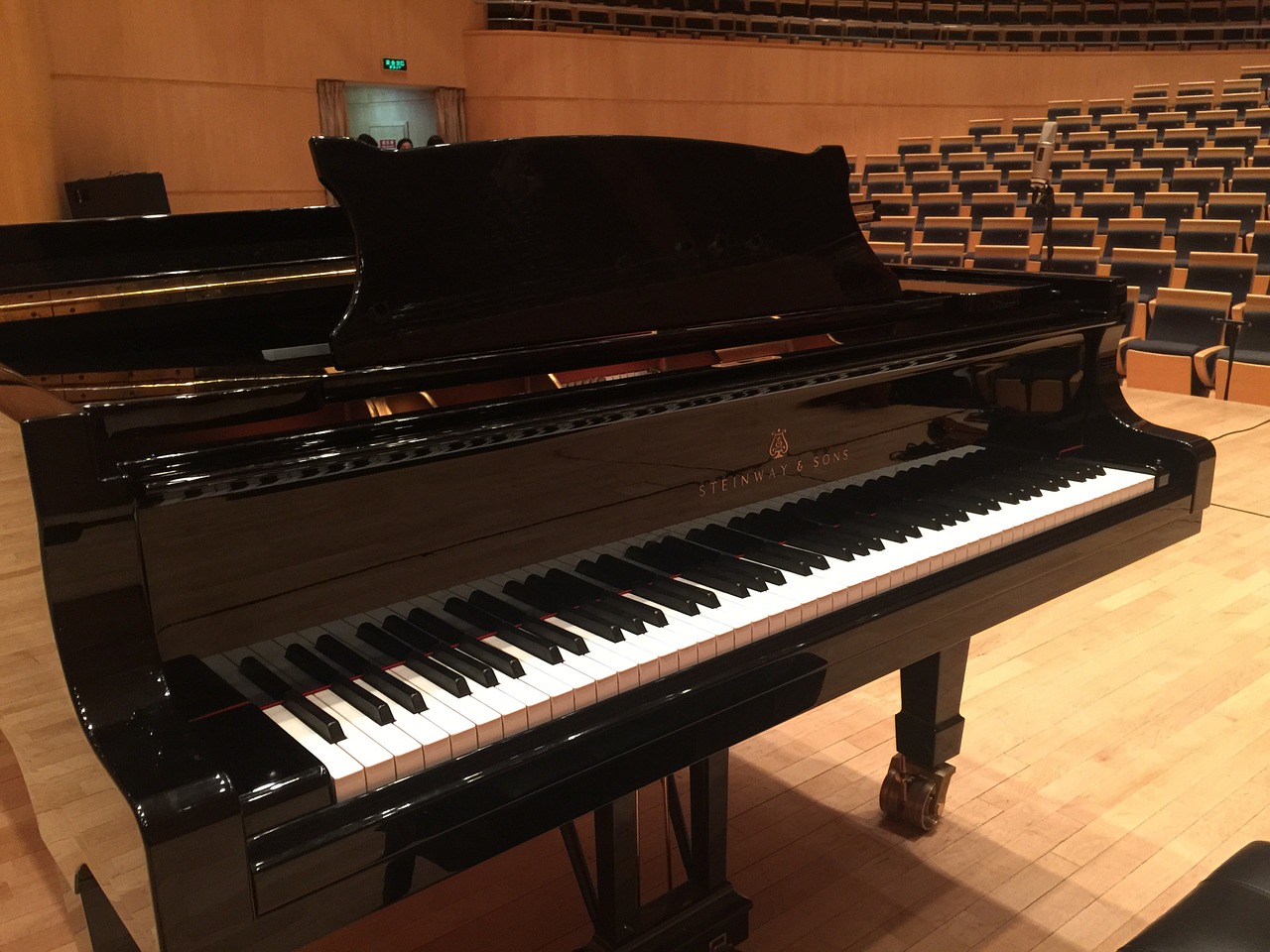 piano concert hall steinway free photo