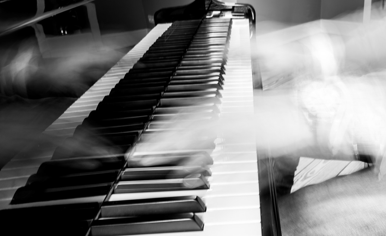 piano wing classic free photo