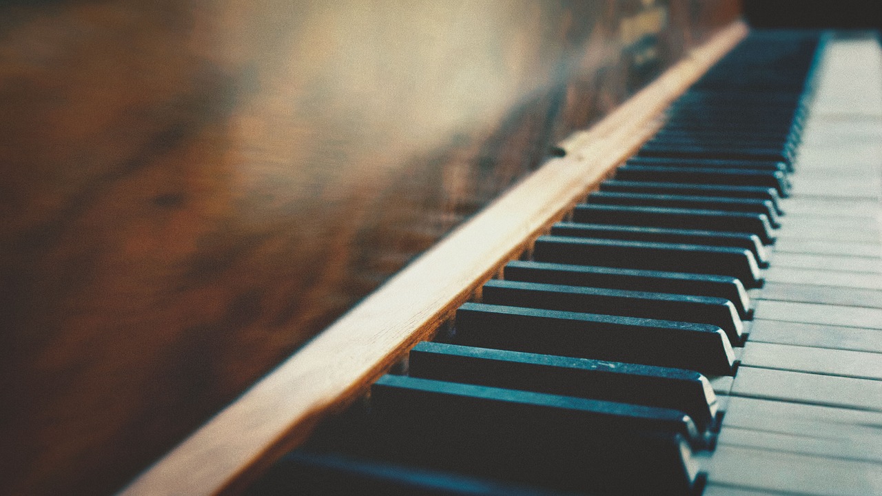 piano  antique  instrument free photo