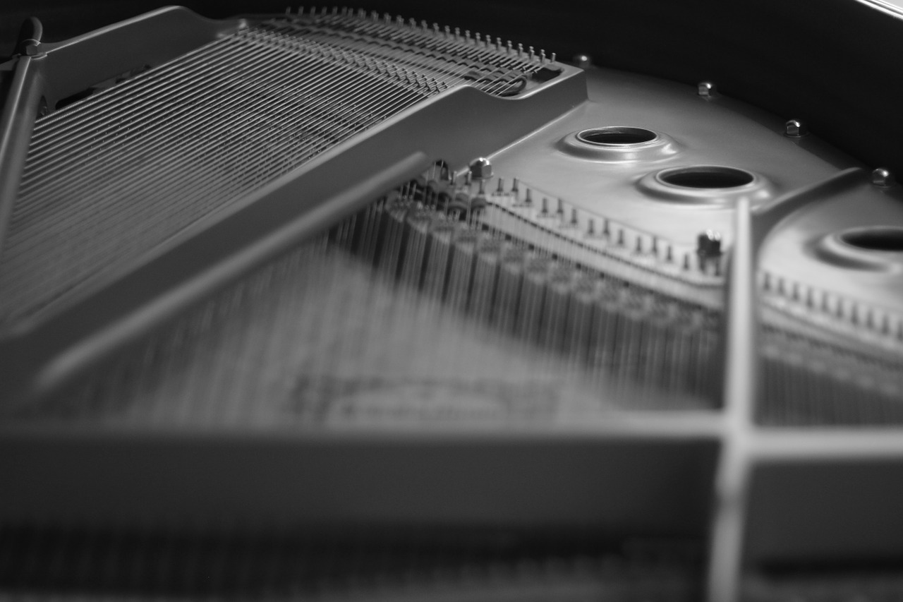 piano instrument acoustic free photo