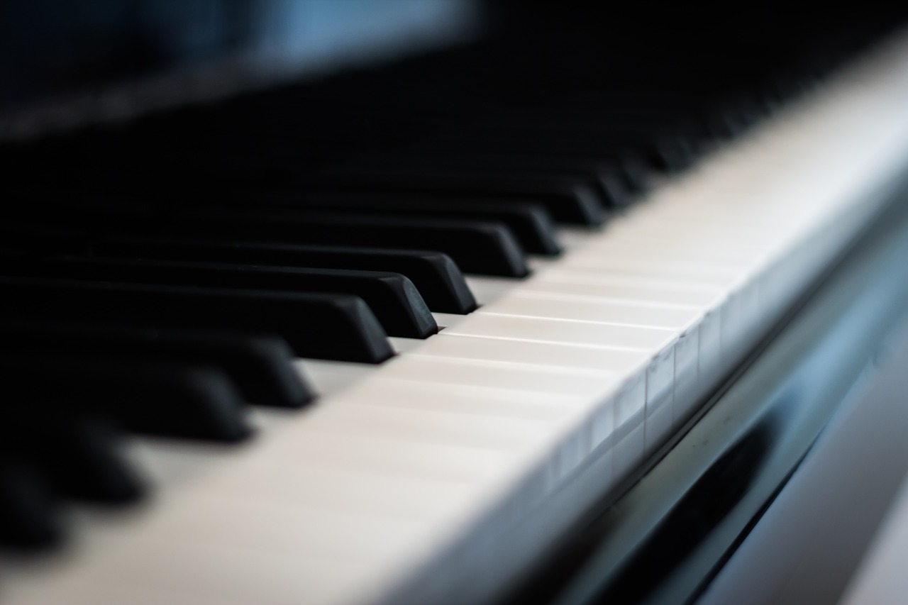 piano melody classic free photo