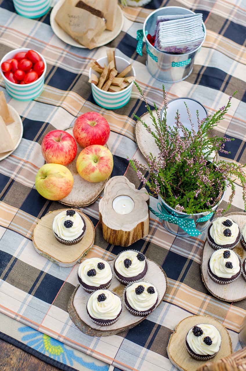 picnic cakes sweet free photo