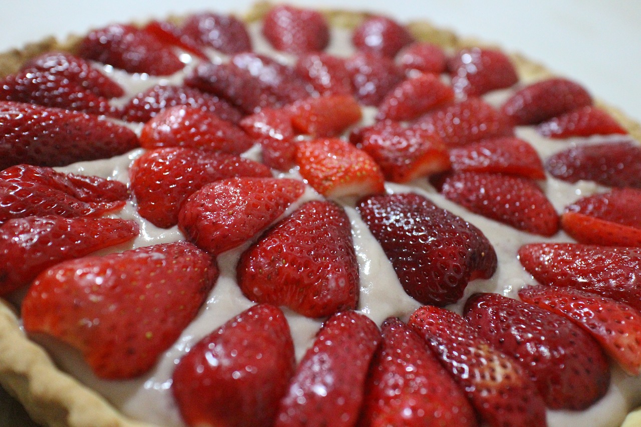 pie strawberry pie strawberry free photo