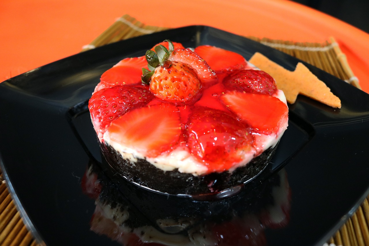 pie strawberry sweet free photo